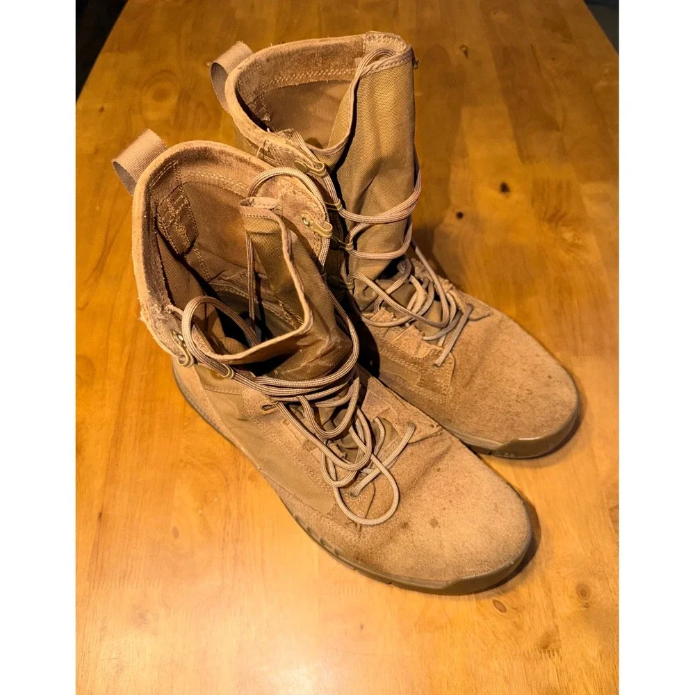Nike SFB Field 8 Inch Tactical Boots Coyote Brown Suede Mens 631371-222